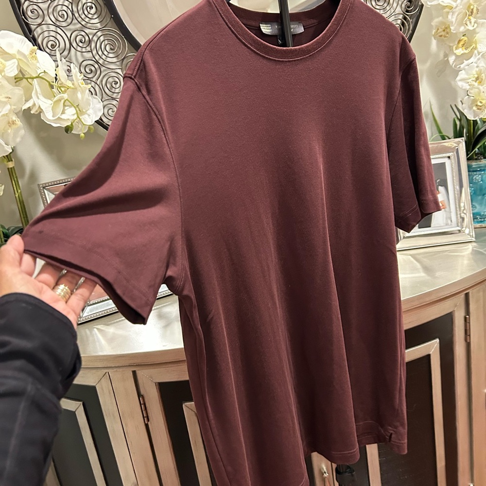 Robert Barakett Men's Crewneck Short Sleeve T-Shirt in Deep Burgundy - Picture 2 of 5